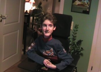 His personal frame weakened by way of an extraordinary illness, a gamer adopts a more potent one – and leaves a legacy – inside International of Warcraft