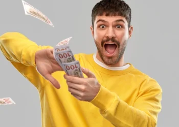 A $300/Day ChatGPT Hack No One Noticed Coming!