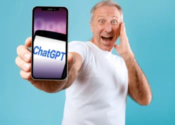 ChatGPT On iPhone Is AMAZING With iOS 18.2! (If You Know How To Use It)