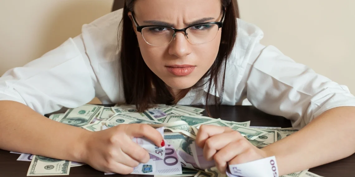 How I Make $10K/Month as a Faceless YouTuber The usage of AI (No On-Digicam Time Wanted!)