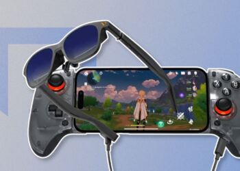 This Android cellular controller and XR glasses combo is a real recreation changer