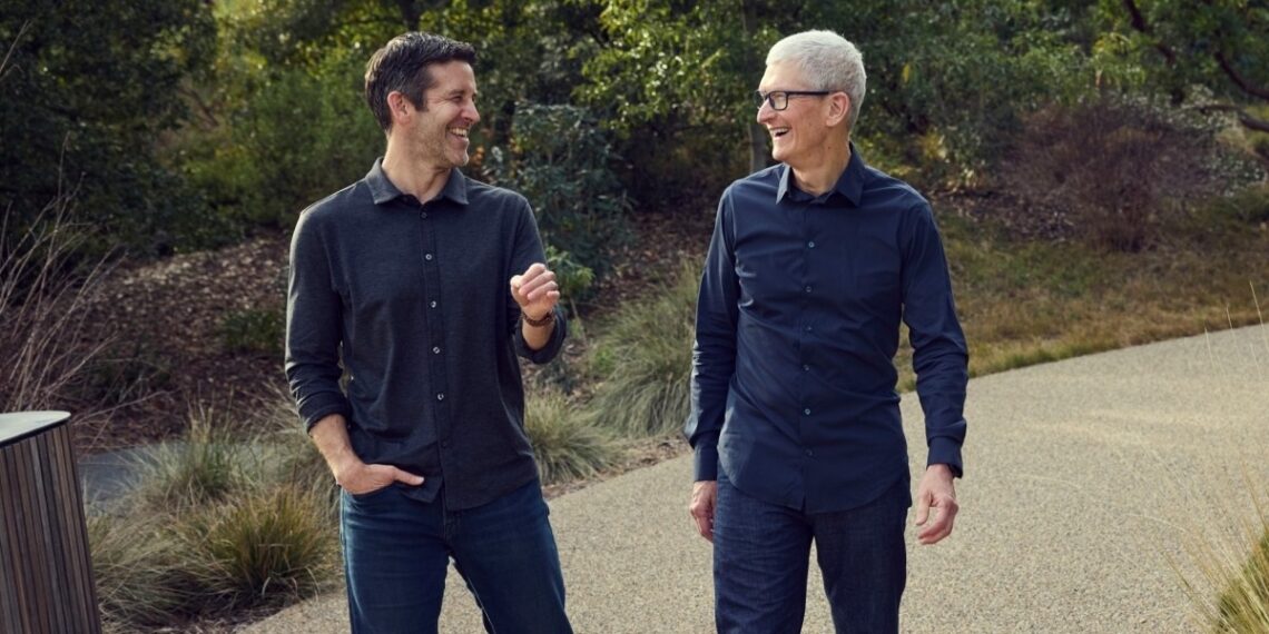 Apple CEO Tim Prepare dinner to step down