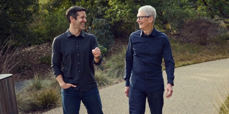 Apple CEO Tim Prepare dinner to step down
